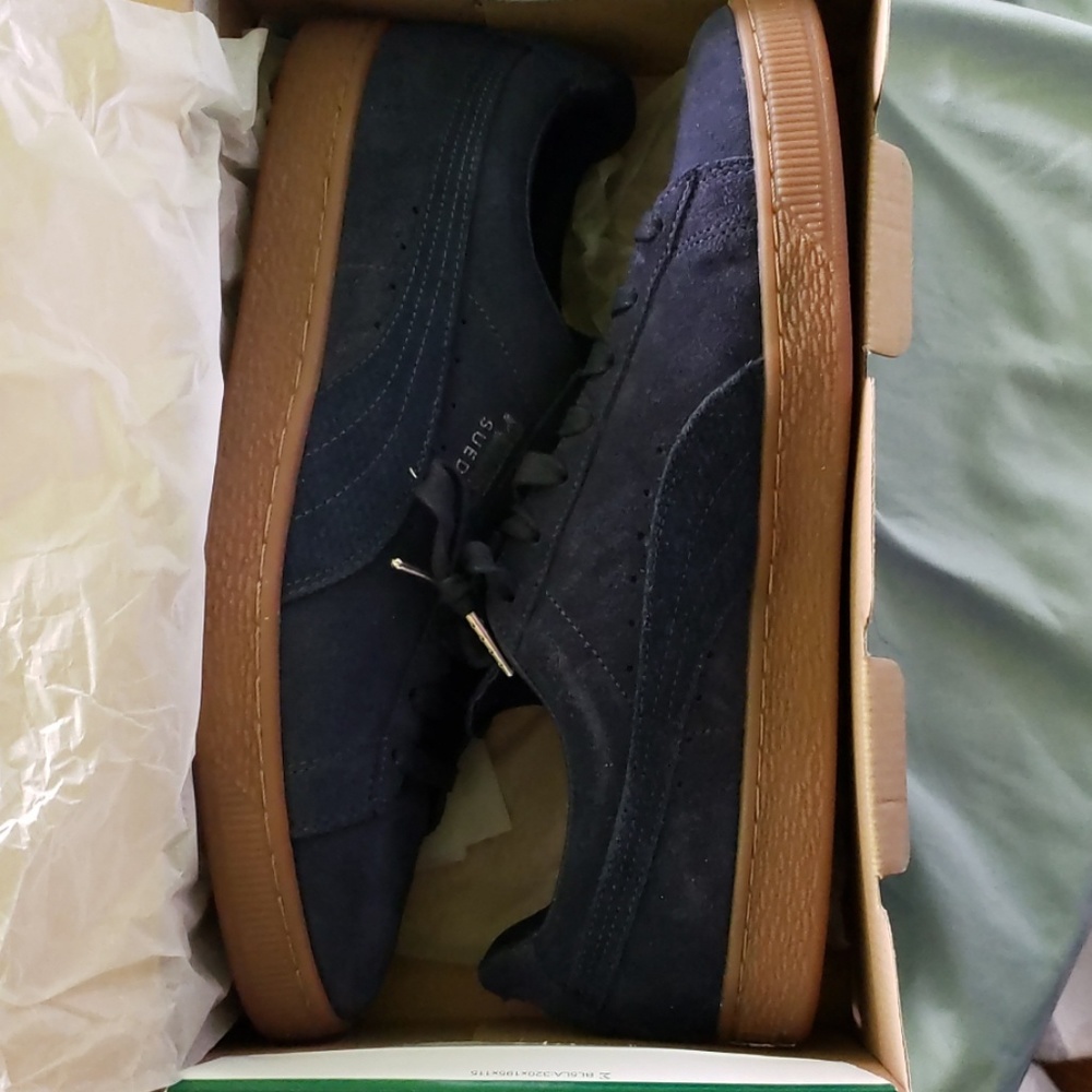 Shoes